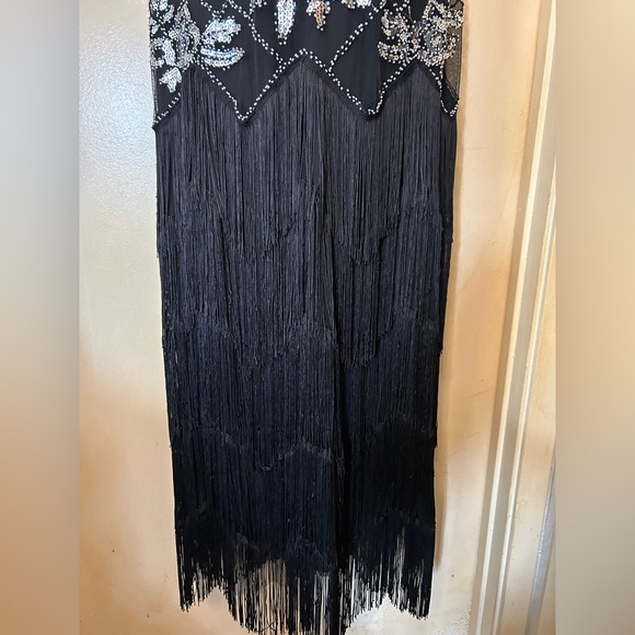 Babeyond 1920’s Full Length Black and Silver Flapper Dress size XL - Picture 6 of 14